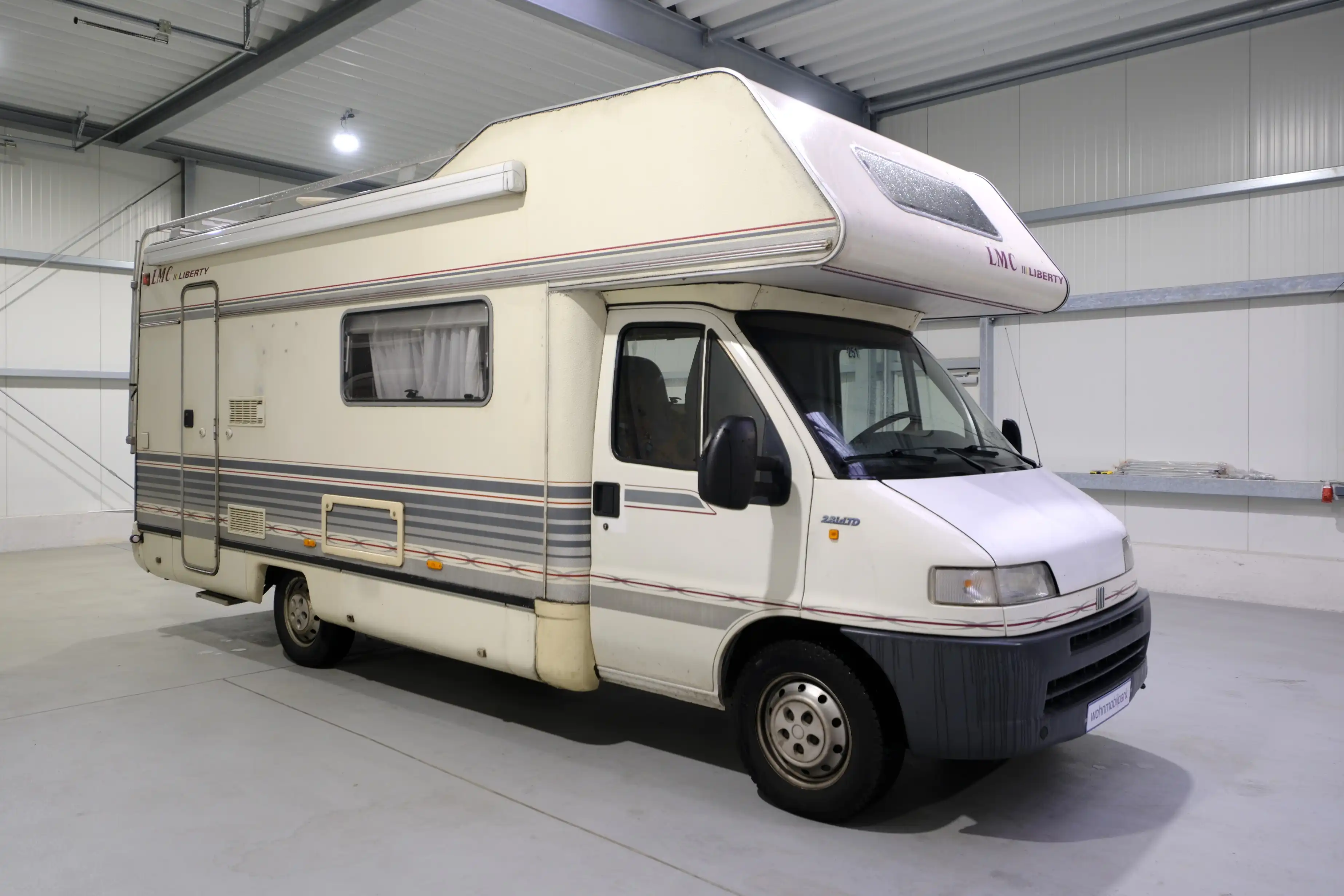 LMC Liberty A 6400 M/Solaranlage/Markise/2,8l 122 PS